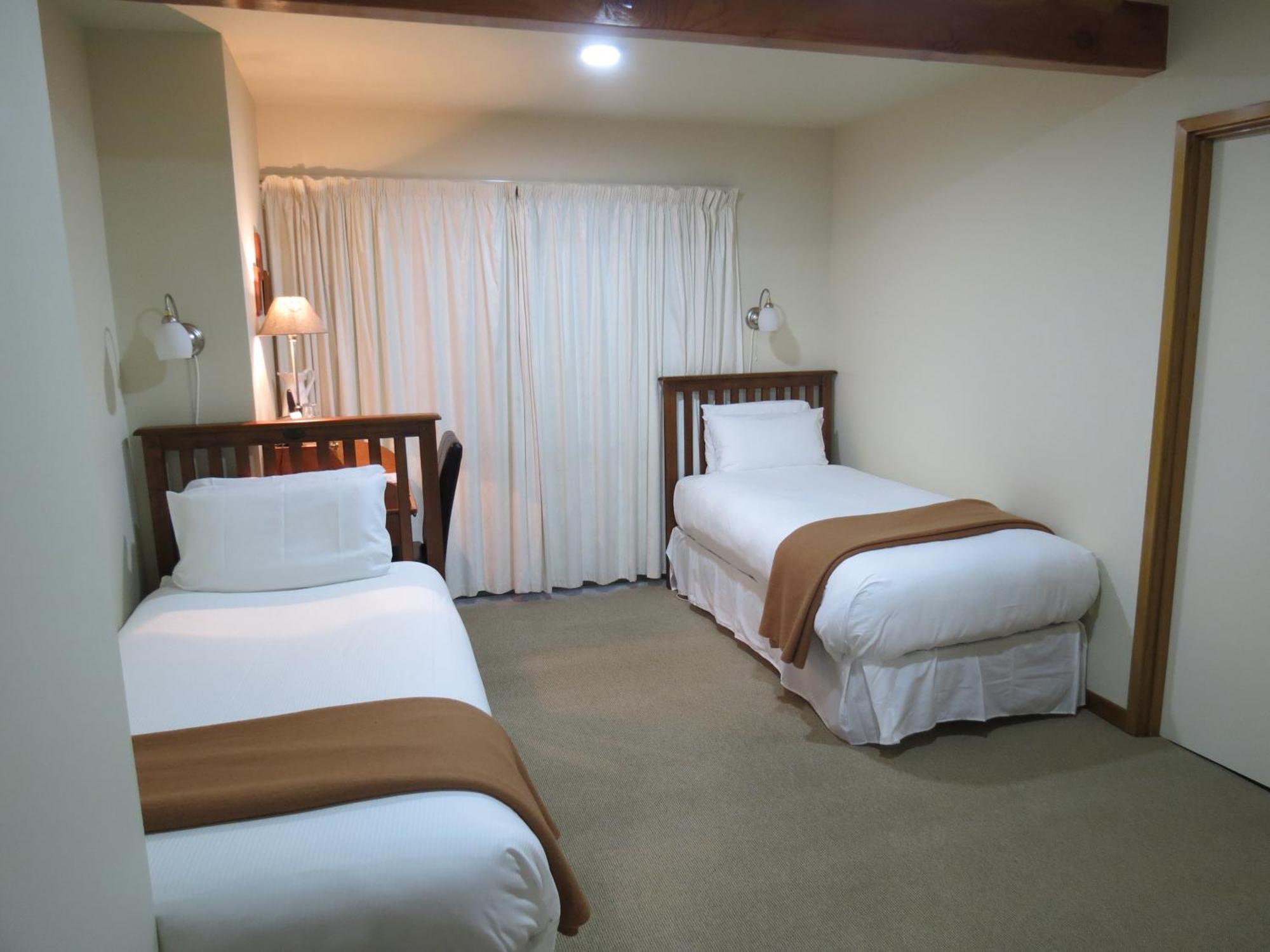 Te Wanaka Lodge Bagian luar foto